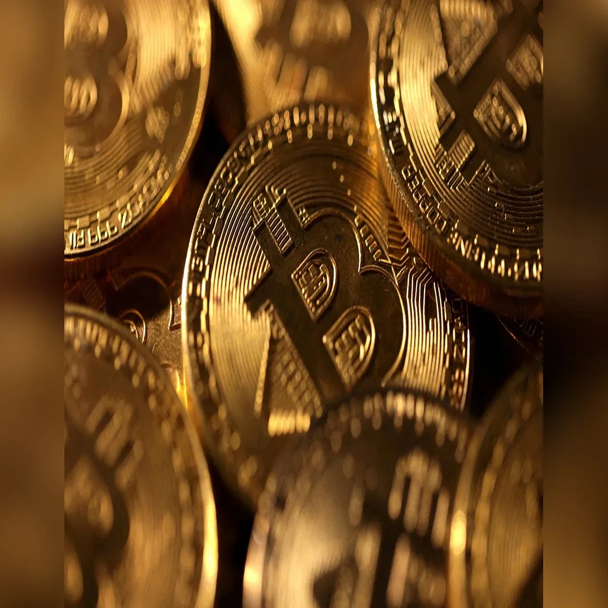 Canada cryptocurrency market 2026 regulation tightens